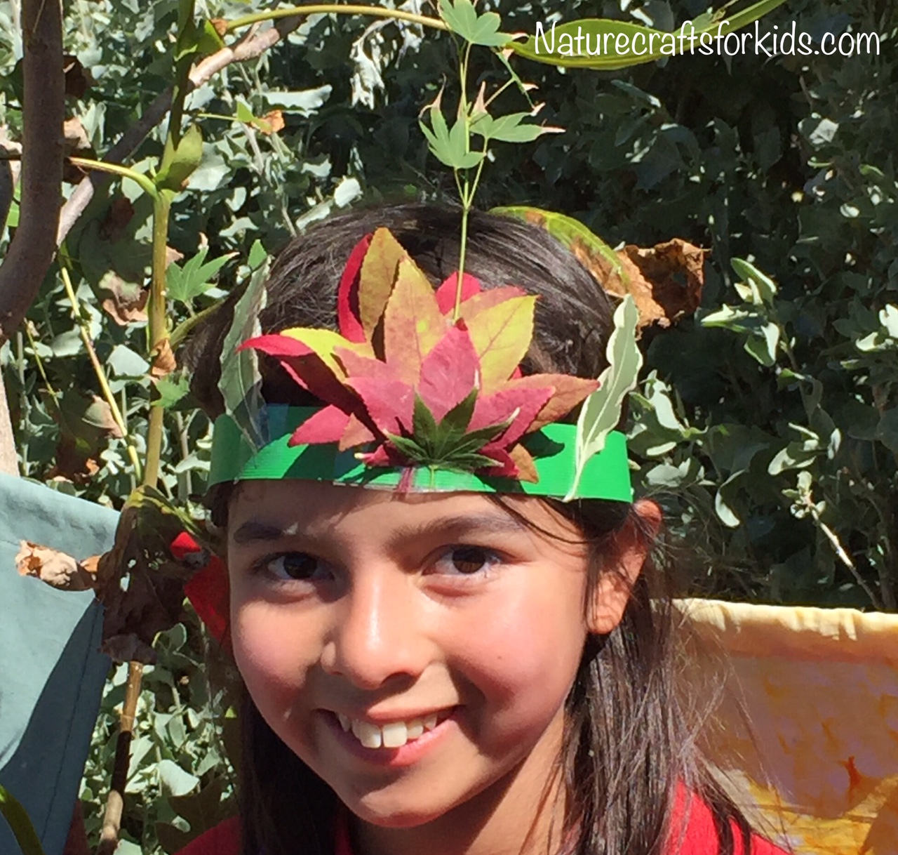 Gorgeous Nature Craft Autumn leaf crown - Sophie's Patch